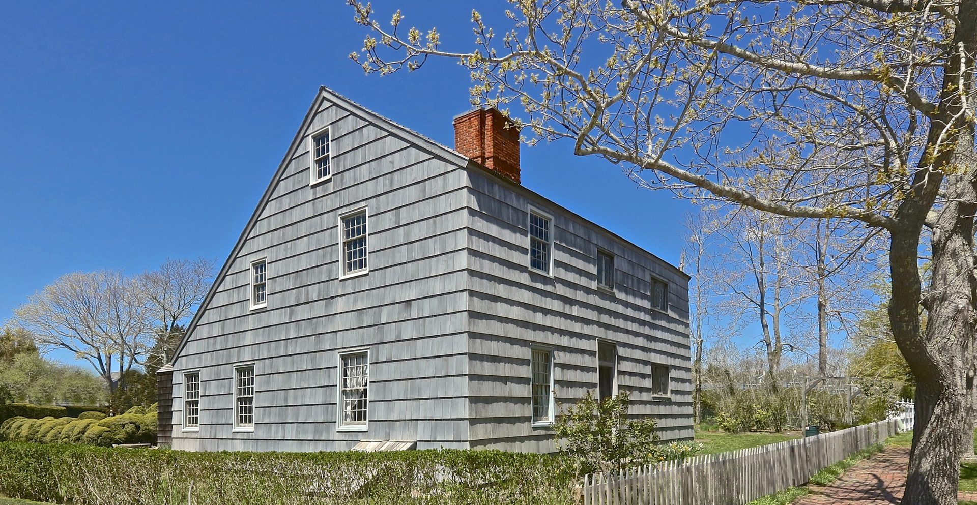 Halsey House & Garden