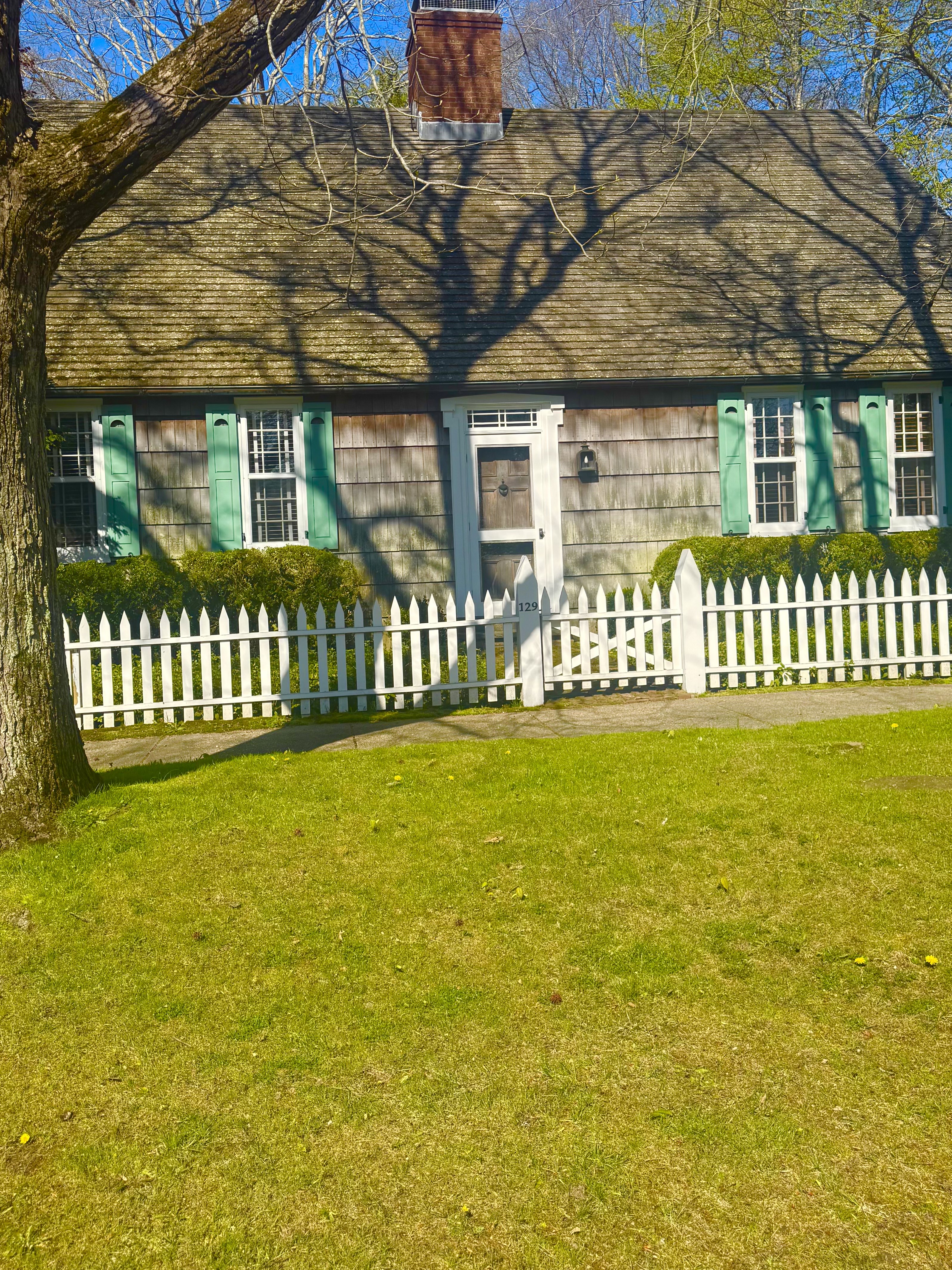 The Old Mackie House